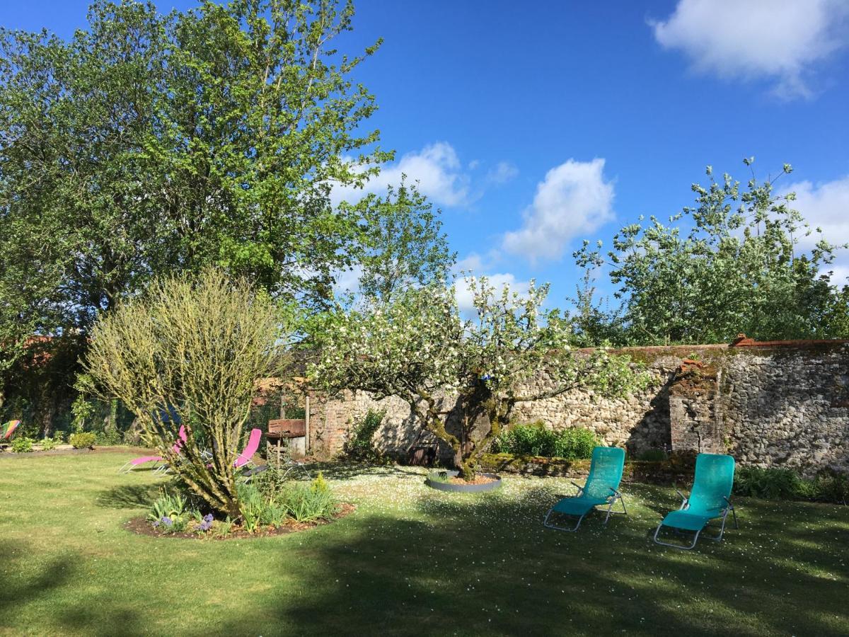 Le Clos Hucqueliers Bagian luar foto