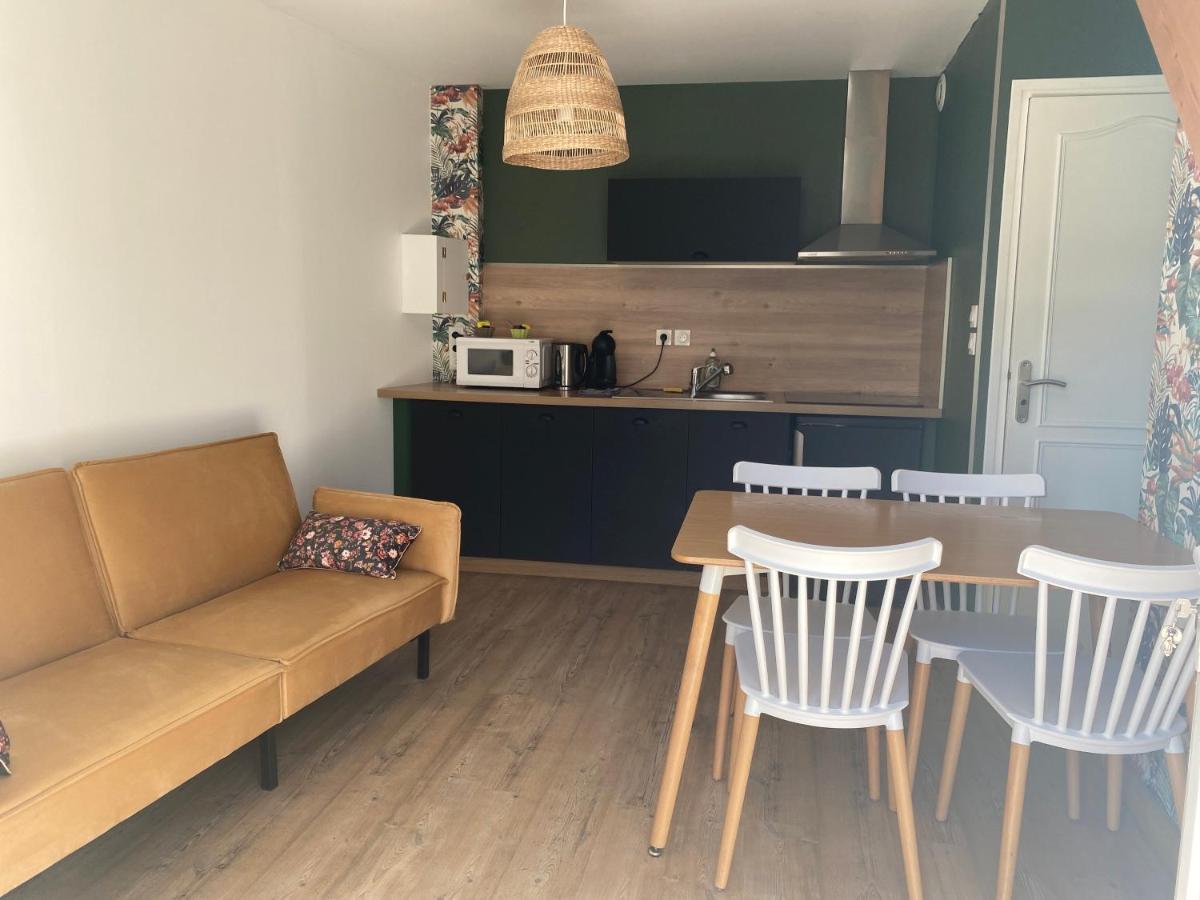 Le Clos Hucqueliers Bagian luar foto