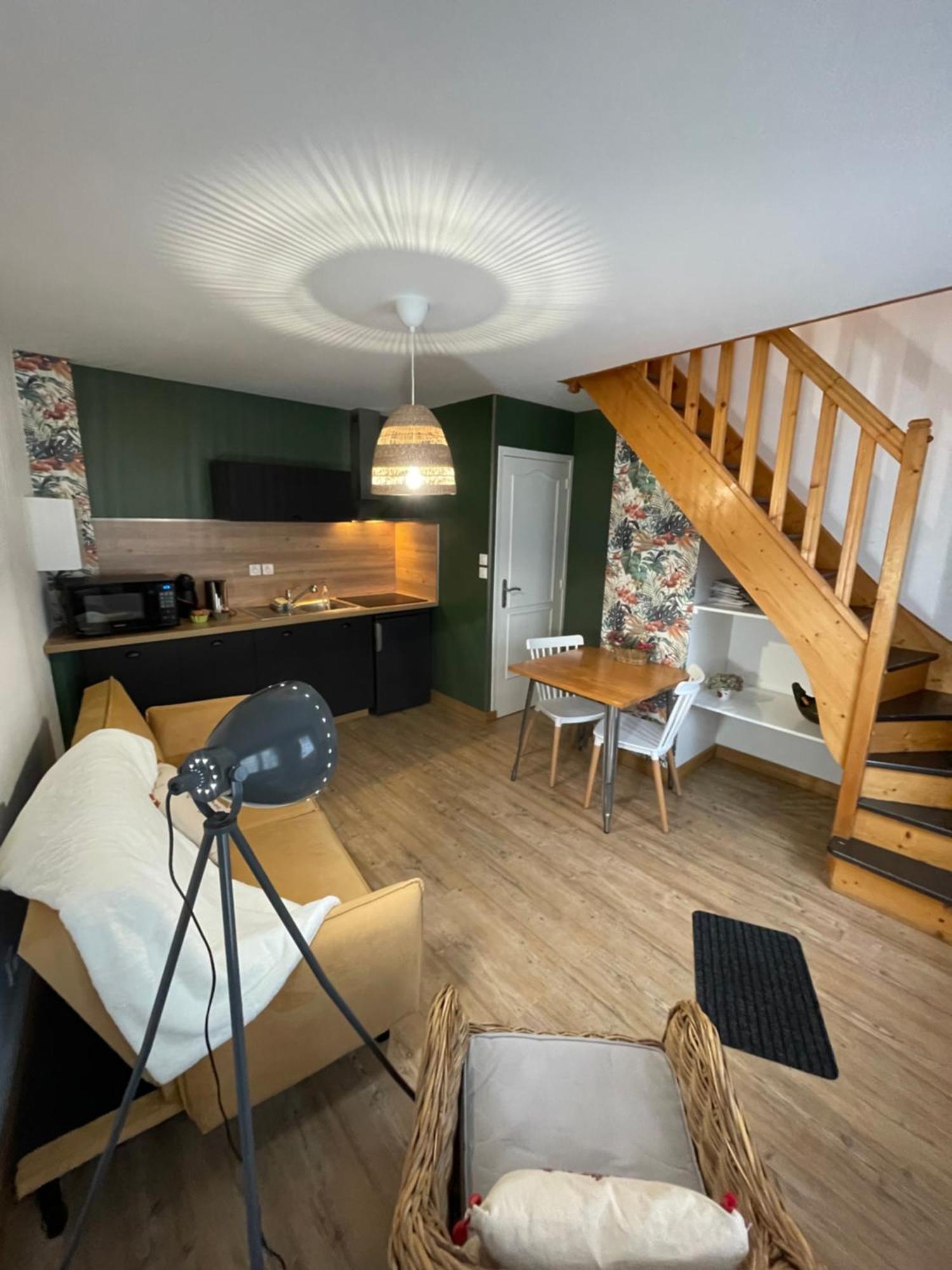 Le Clos Hucqueliers Bagian luar foto