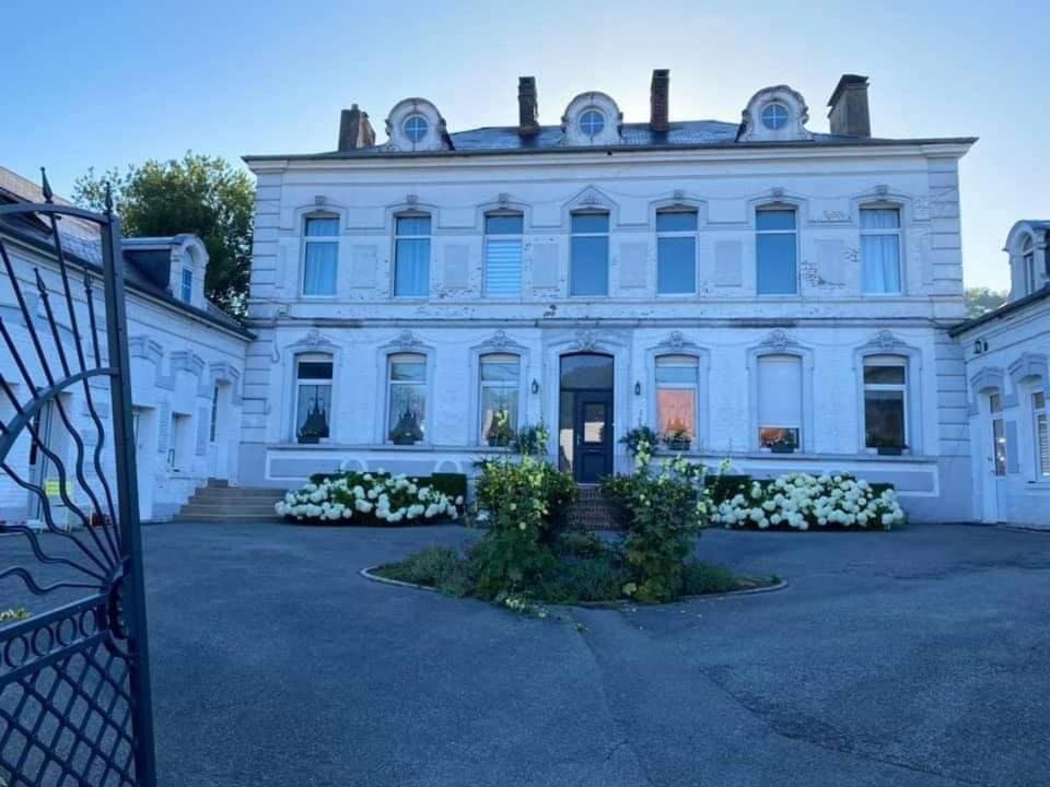 Le Clos Hucqueliers Bagian luar foto
